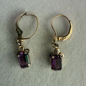 Vintage-Inspired Gold Leverback Earrings with Purple Gemstone